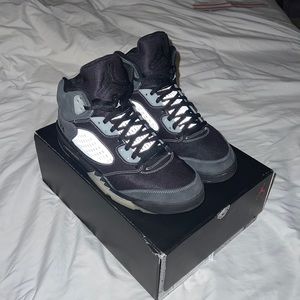 Jordan 5 Retro “Anthracites” (M 12)